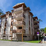 Park - Apartamento *