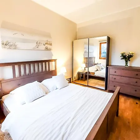 Apartment Park -