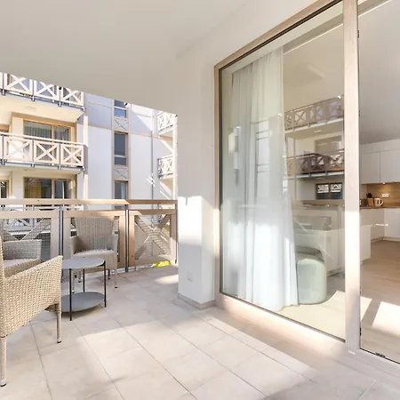 Appartement Park - *